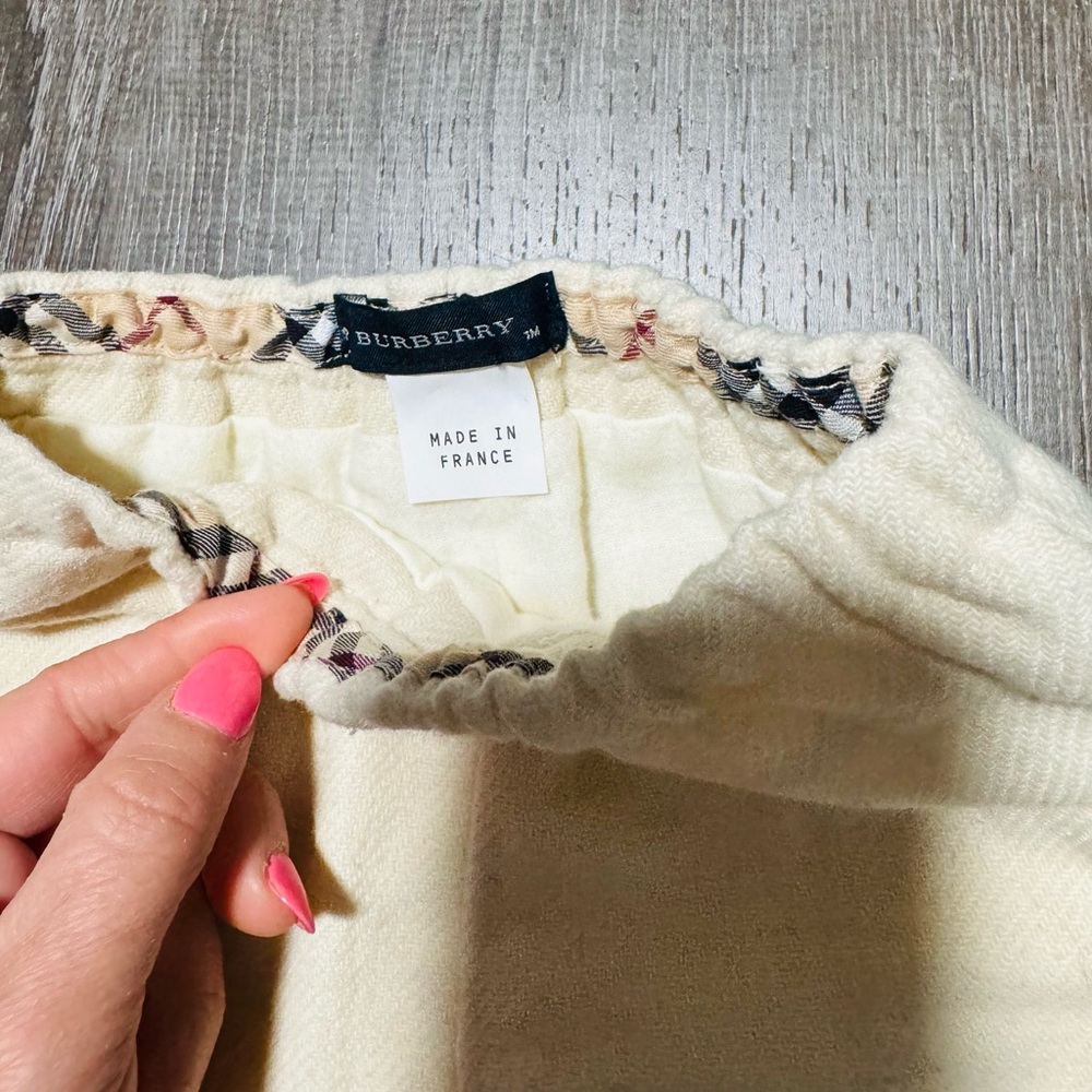 BURBERRY***Ivory Wool Baby Pants***1 Mo. $329 - Picture 4 of 4